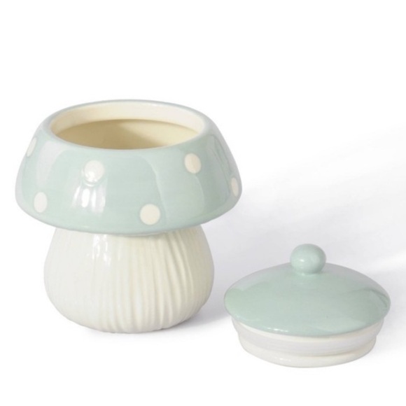 TARGET BULLSEYE PLAYGROUND NWT ceramic dot mushroom canister -6” - Picture 2 of 2